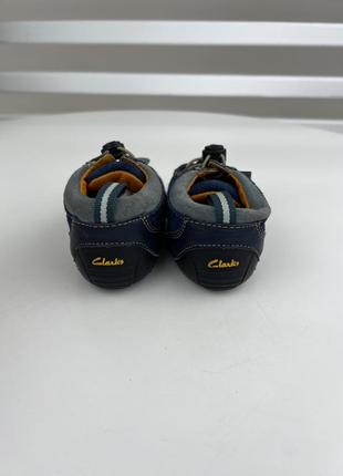 Детские кожаные кроссовки clarks4 фото