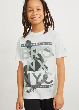 Біла підліткова футболка для хлопчика c&a розмір 146-152, 158-164, 170-176