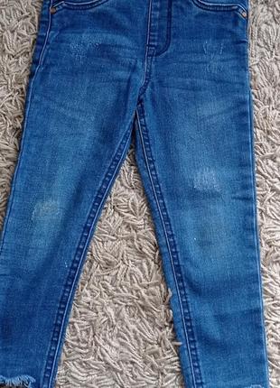 Джинсы на девочку размер 92-98