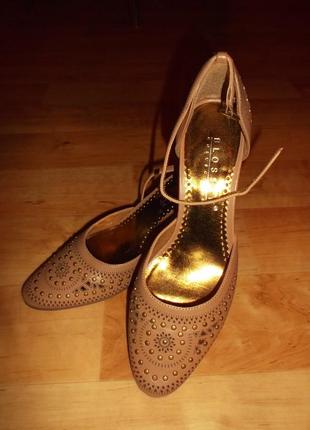 Босоножки   беж на высоком каблуке  с заклепками, туфли р. 38 - blossem collection3 фото