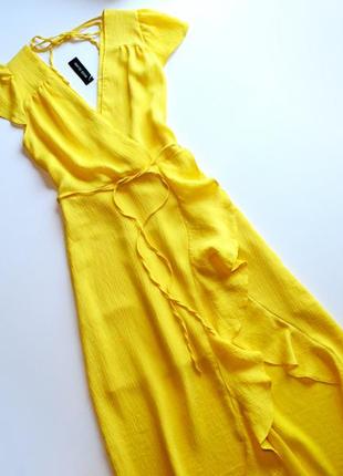 Шикарное летнее желтое длинное платье с воланами3 фото