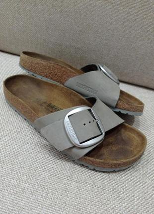 Ортопедичні шльопанці сланци birkenstock big buckle madrid / розм.40 оригінал3 фото