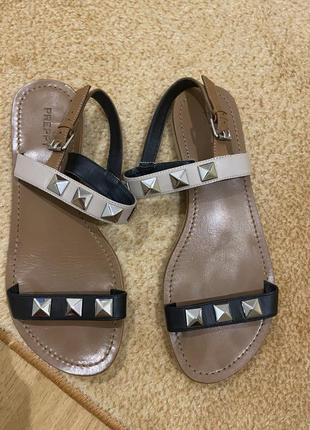 Босоножки, босоніжки, сандалі, сандали preppy