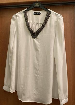 Блузка с бисерной окантовкой.3 фото