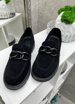Черные стильные практичные туфли лоферы из экозамши количество ограничено