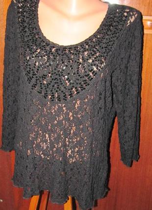 Чудова гепюрова блуза на пишні форми