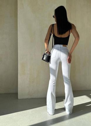 Джинси клеш