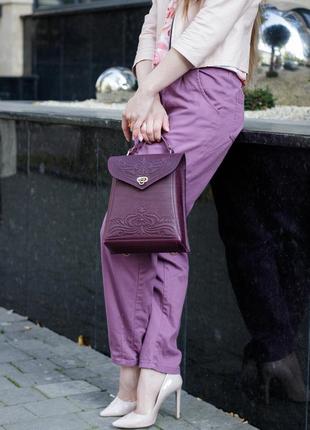 Кожаный женский рюкзак-сумка вектор9 фото