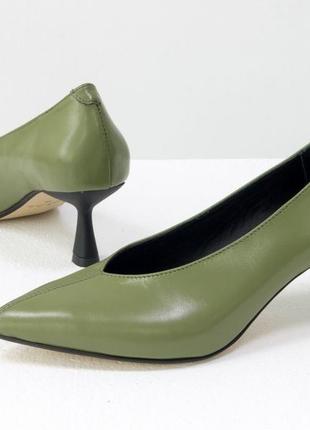 Модные натуральные туфли на шпильке 6 см,любой цвет!