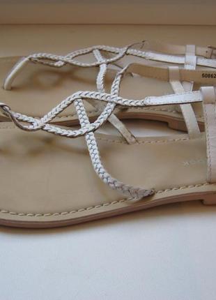 Босоножки new look, 100% натуральная кожа, длина по стельке-26см