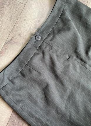 Сіра класична пряма юбка4 фото