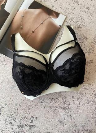 75,80с бюстгальтер прозрачный черного цвета с портупеей