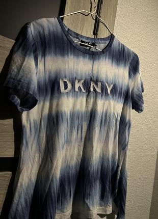 Футболочка dkny5 фото