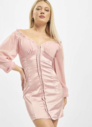 Платье missguided розовое