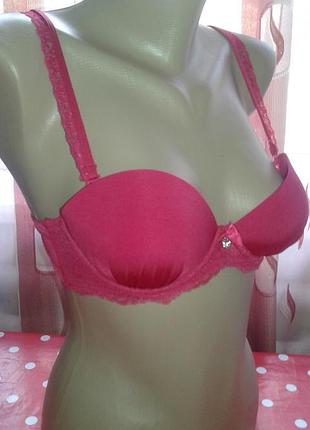 Кораловий бюст 75 в