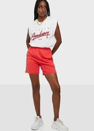 Футболка оверсайз без рукавів