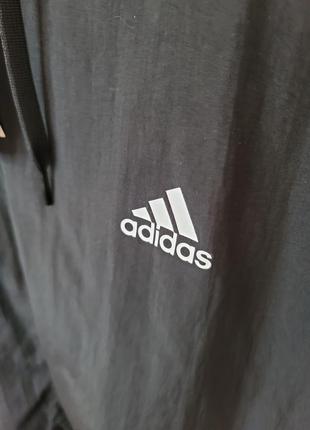 Укорочена вітровка вільного крою adidas essentials.6 фото