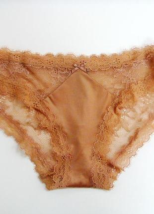 Трусики victoria's secret: chantilly lace cheekini panty (коричневые