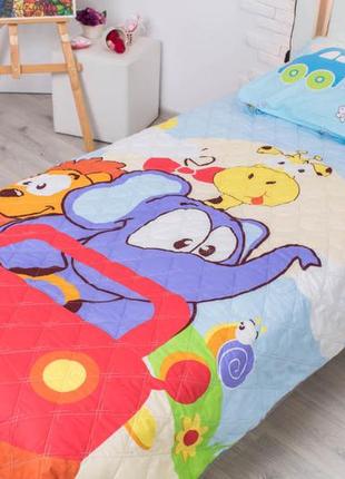 Стеганное покрывало с веселыми животными