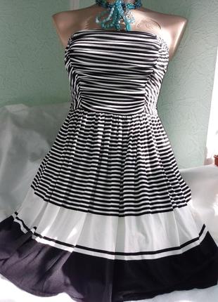 Изумительное платье-бюстье  в черно-белую полоску с карманами,40-44разм.2 фото