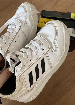 Кросівки дитячі 30 розмір adidas original