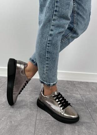 Кросівки крипери натуральні срібні4 фото