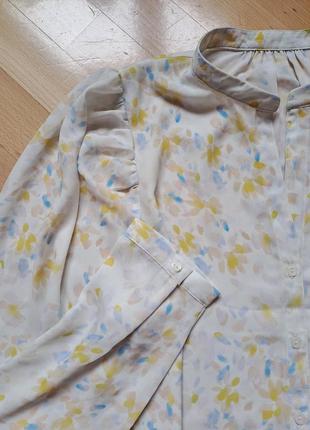 Тонкая блуза в цветочный принт2 фото