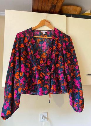 Блуза в квітах, рубашка в стильний принт, блуза с об’ємним рукавом