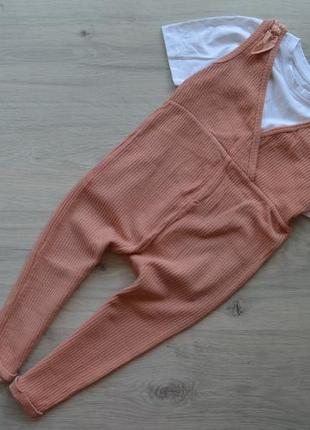 Стильный комбез на 3-4 года.