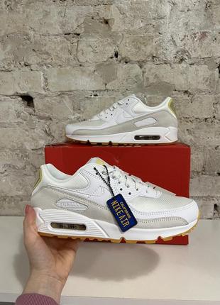 Кроссовки nike air max 90 se белые оригинал новые1 фото