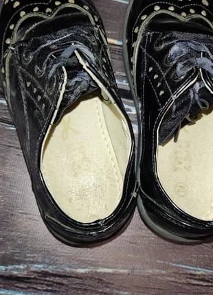Туфельки черные6 фото