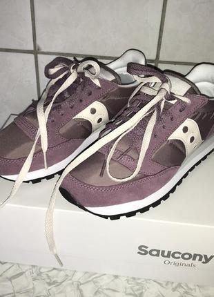 Кроссовки saucony