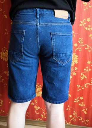 Синие джинсовые мужские шорты до колена pull&bear5 фото
