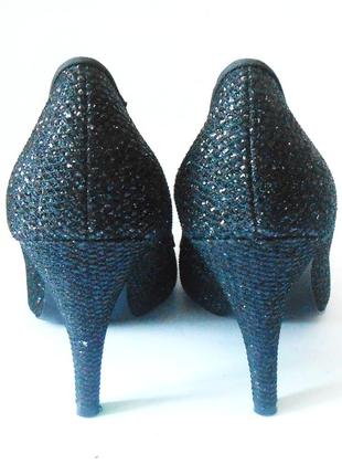 Стильні туфлі човники від іспанського бренду bershka, р. 39 код t39046 фото