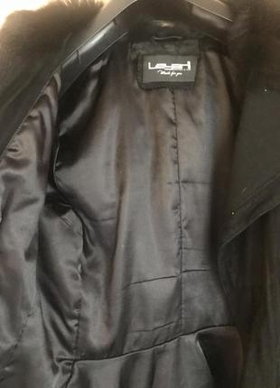 Замшевая куртка с меховым воротником4 фото