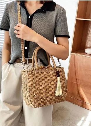 Жіноча плетена сумка коричнева5 фото