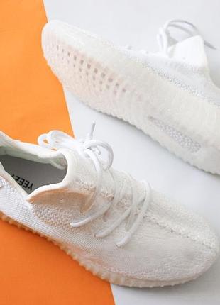 Жіночі легенькі adidas yeezy boost 350 white .