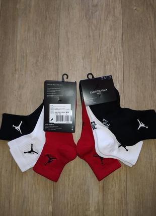 Шкарпетки укисекс nike jordan jumpman quarter нові оригінал2 фото