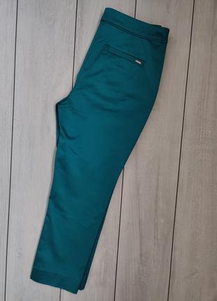 Брюки бріджі жіночі marks & spencer 12 м р атласні зелені бірюзові з кишенями1 фото