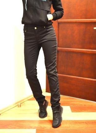 Супер стильні джинси з заклепками з боків sienna jeggings