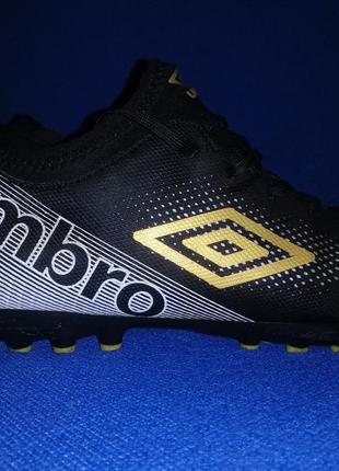 Бутси umbro5 фото