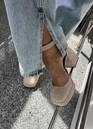 Туфли из натурального замша