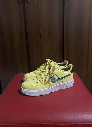 Кросівки nike