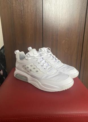 Кроссовки jordan max 200