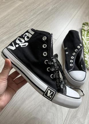 Нарядные кеды asos