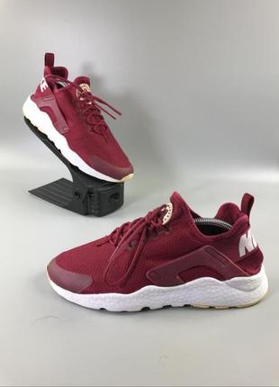 Кроссовки nike huarana