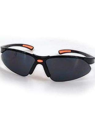 Сонцезахисні спортивні окуляри із дзеркальними лінзами