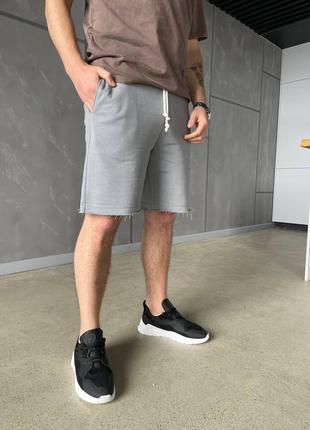 Чоловічі шорти