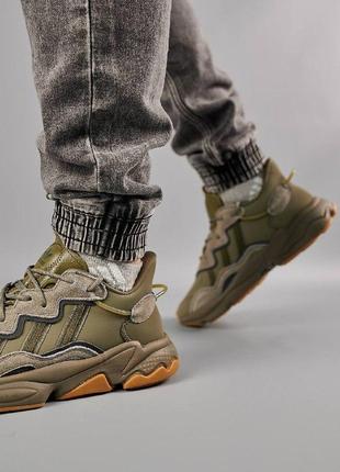 Чоловічі кросівки adidas originals ozweego khaki4 фото