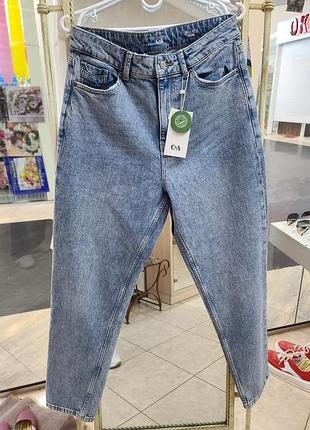Джинсы мом